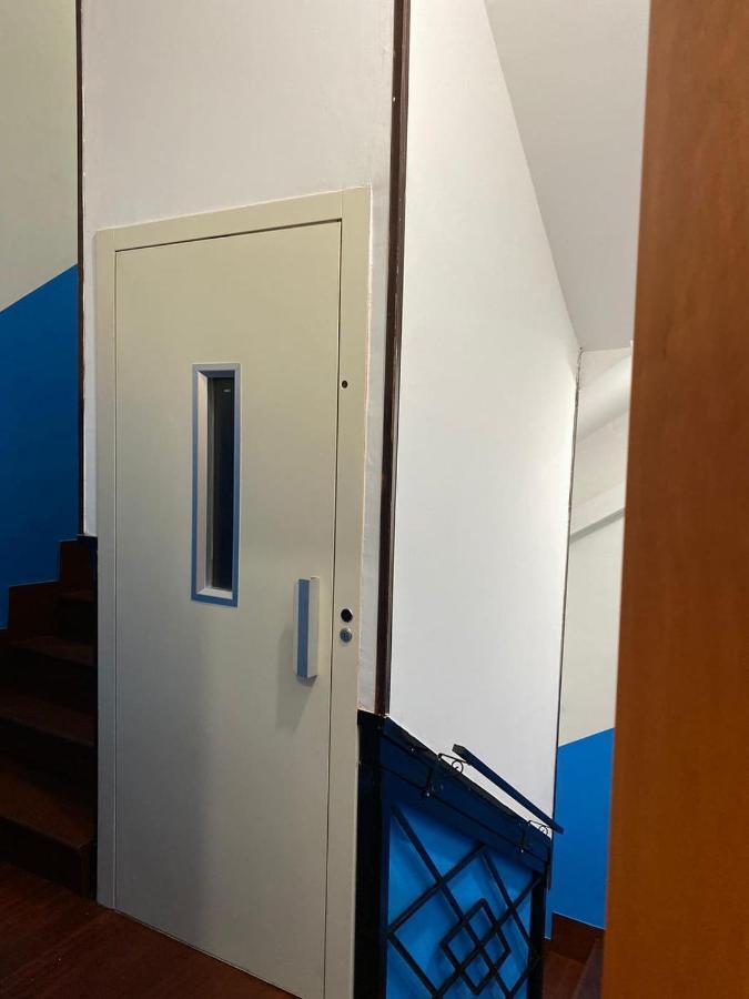 La Torre B&B アヴェッリーノ エクステリア 写真