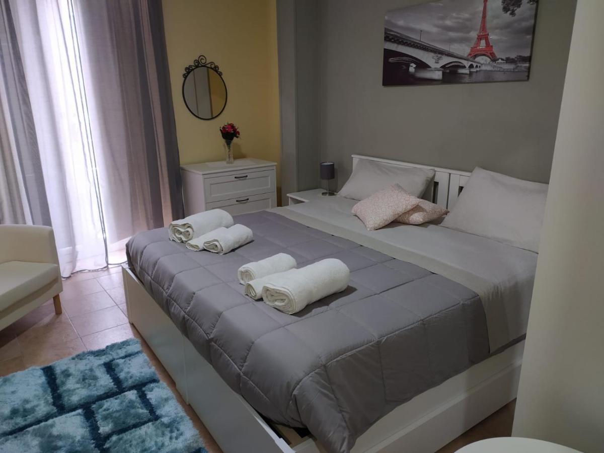 La Torre B&B アヴェッリーノ エクステリア 写真