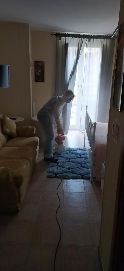 La Torre B&B アヴェッリーノ エクステリア 写真