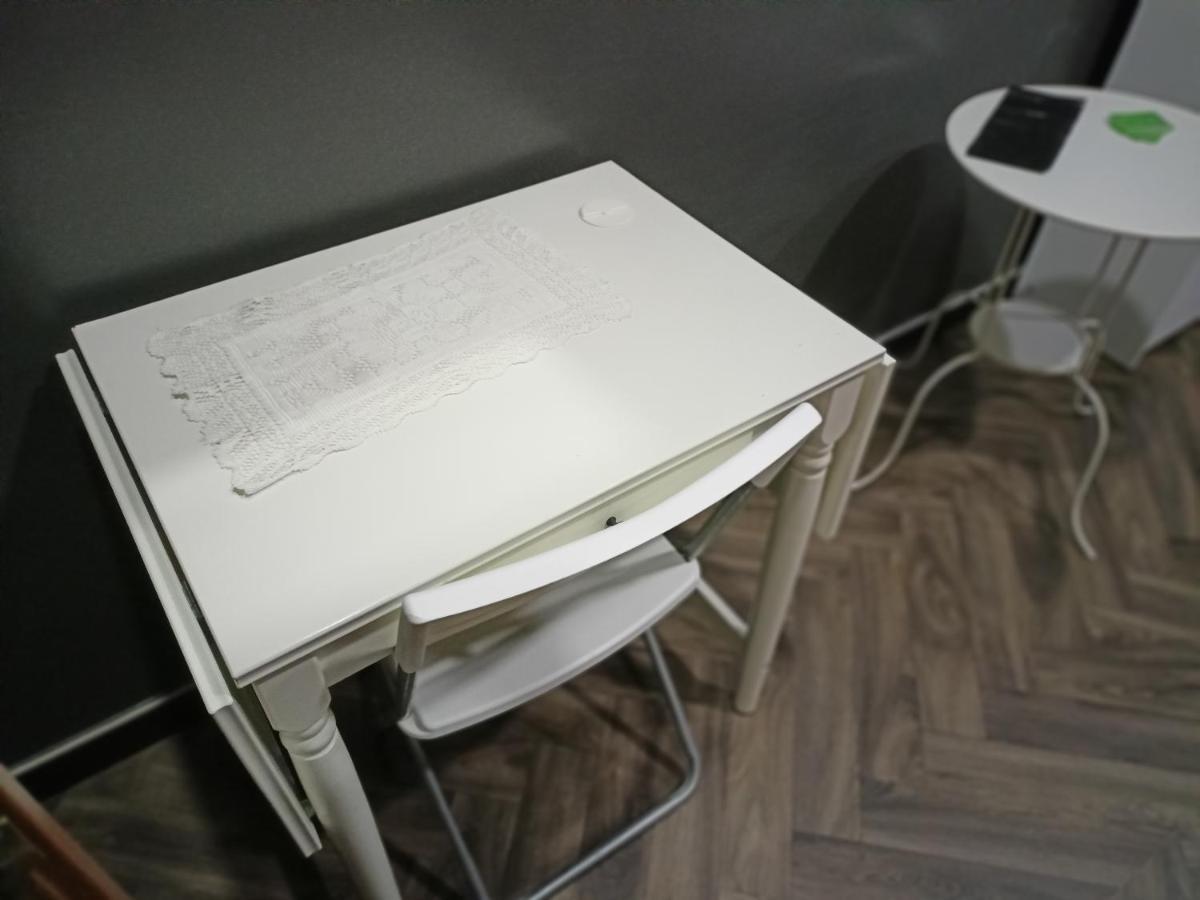 La Torre B&B アヴェッリーノ エクステリア 写真